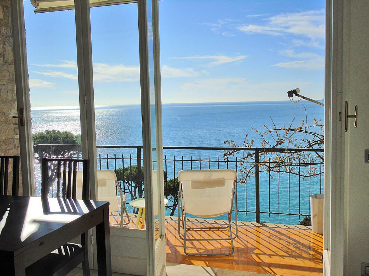 Fiori Sul Mare Apartment เตลลาโร ภายนอก รูปภาพ