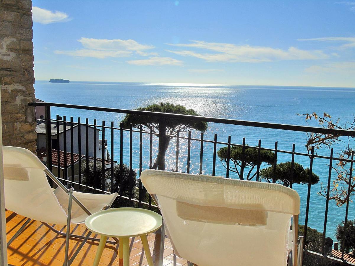 Fiori Sul Mare Apartment เตลลาโร ภายนอก รูปภาพ