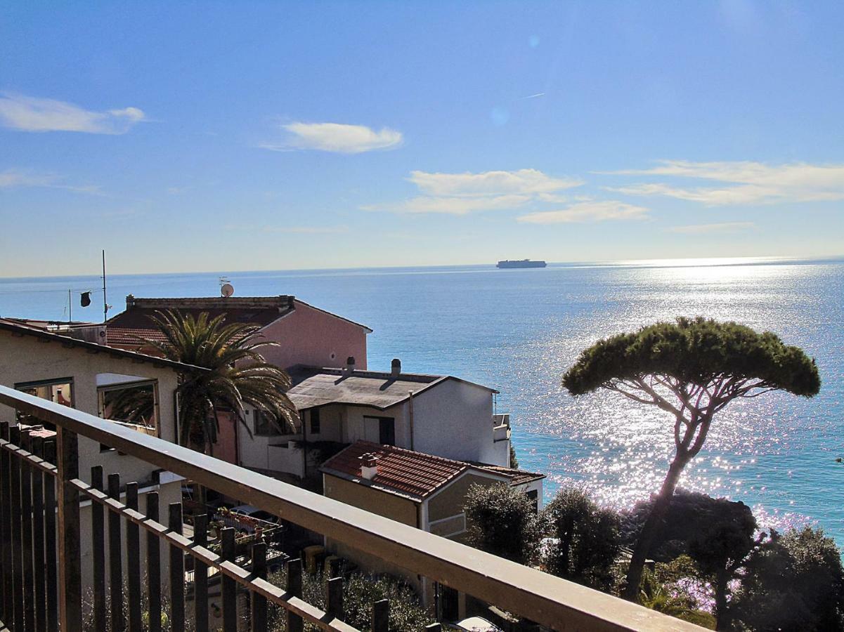 Fiori Sul Mare Apartment เตลลาโร ภายนอก รูปภาพ