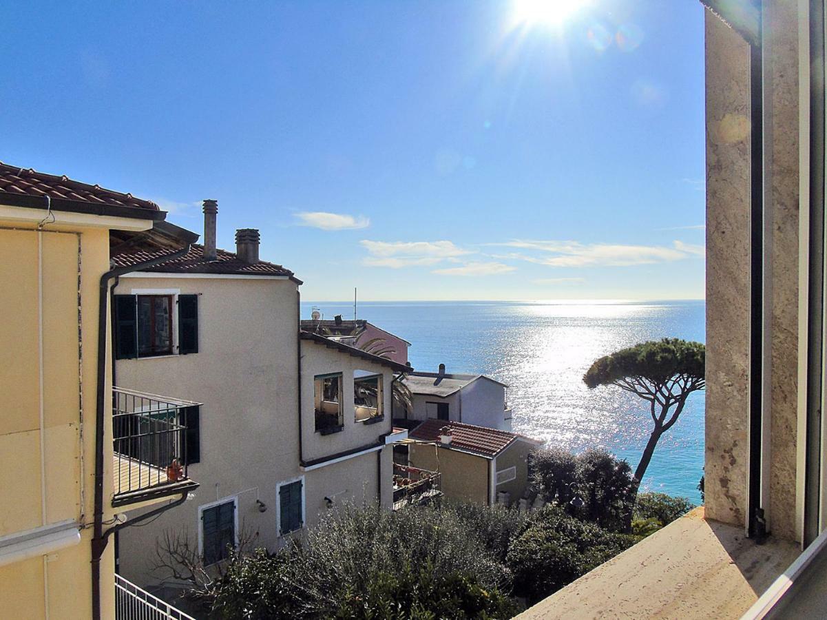 Fiori Sul Mare Apartment เตลลาโร ภายนอก รูปภาพ