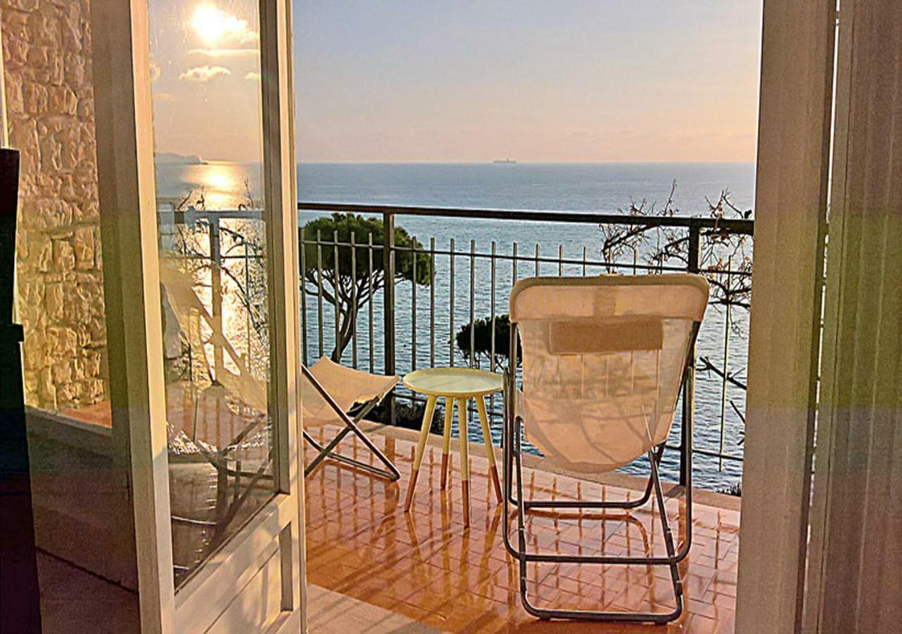 Fiori Sul Mare Apartment เตลลาโร ภายนอก รูปภาพ